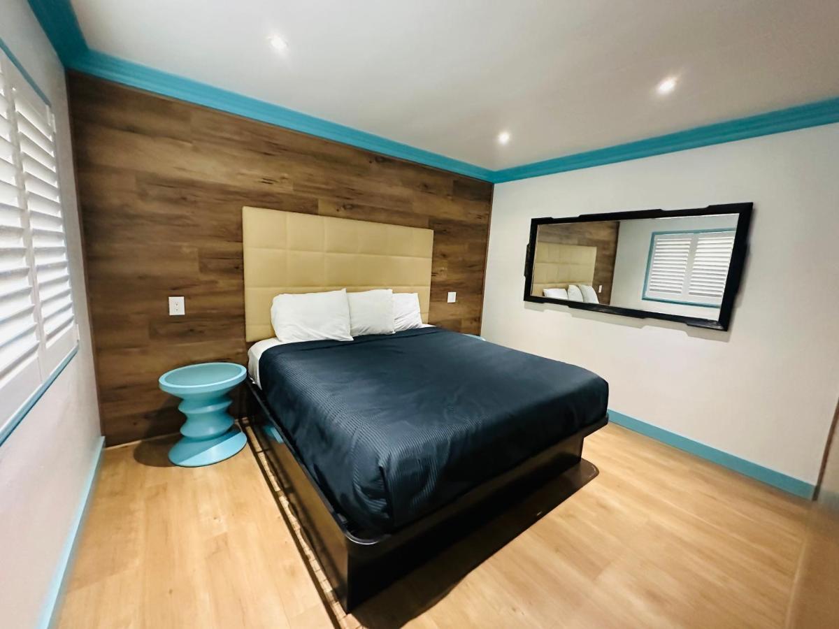 Casa Blanca Inn & Suites Віттіер Екстер'єр фото